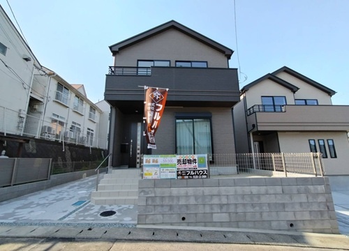 太白区金剛沢三丁目23番　全2棟のサムネイル