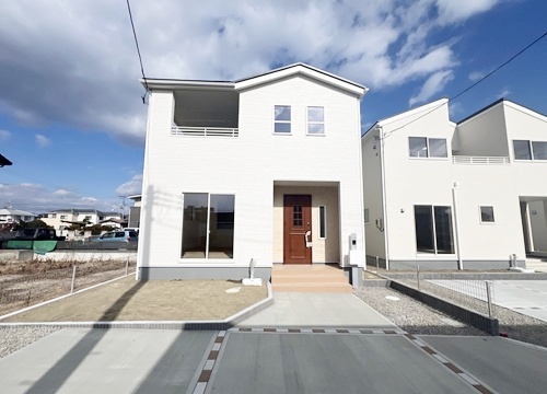 柴田町槻木上町3丁目2期　全3棟のサムネイル