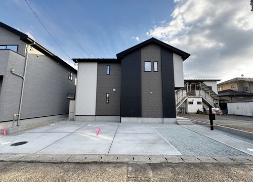 太白区東中田4期　全2棟のサムネイル