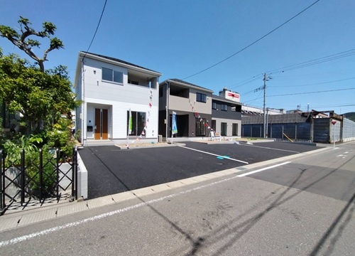 柴田町槻木白幡第6　全3棟のサムネイル