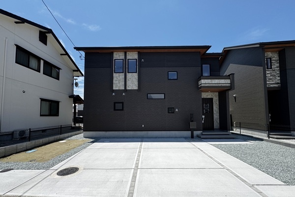 名取市美田園8丁目　全3棟