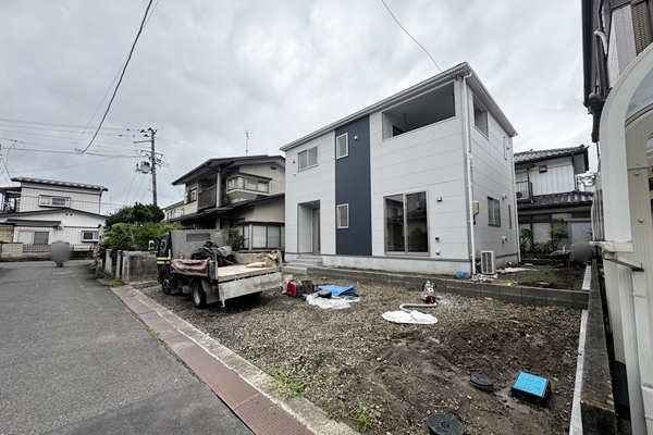 柴田町船岡土手内第11　全1棟